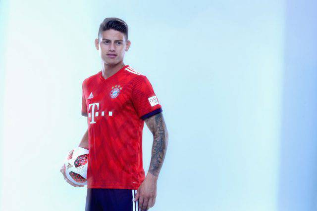 FC Bayern Muenchen And Paulaner Photo Session