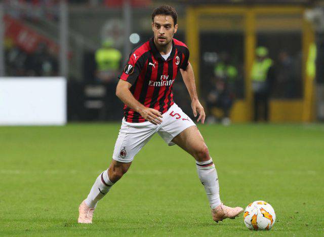 AC Milan v Real Betis - UEFA Europa League - Group F
