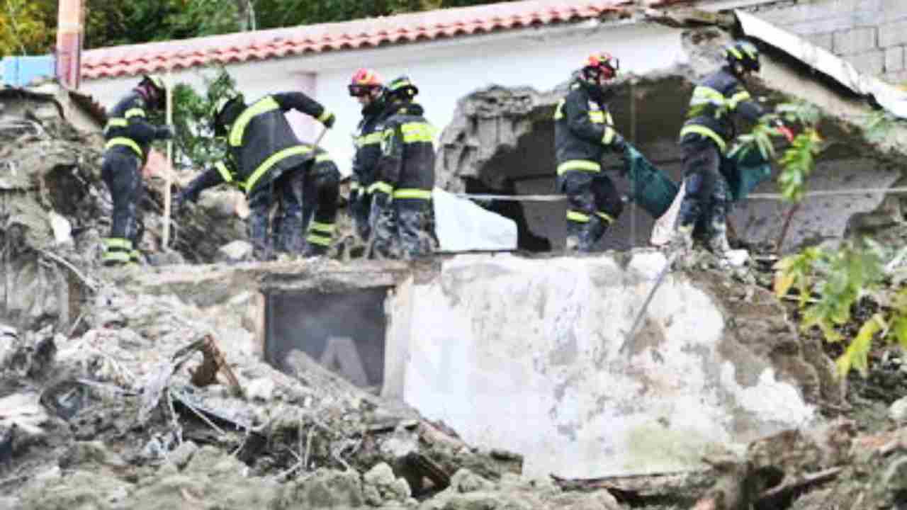 Vigili a Ischia - ilcalcioignorante 011222