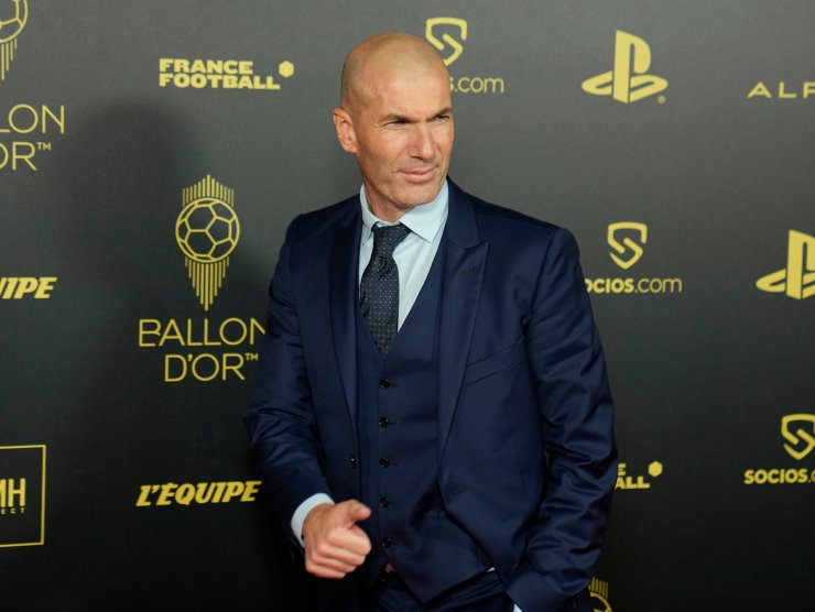 Zinedine Zidane - ilcalcioignorante 090123