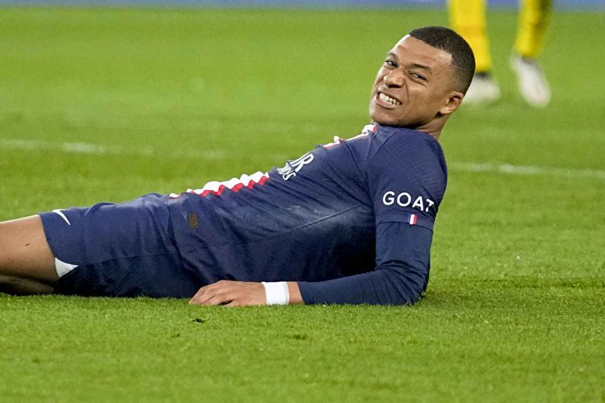 Mbappe pronto a restare al PSG nel caso in cui Messi vada via