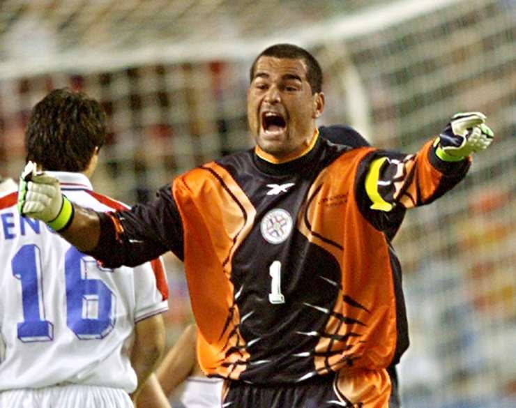 Chilavert entra in politica