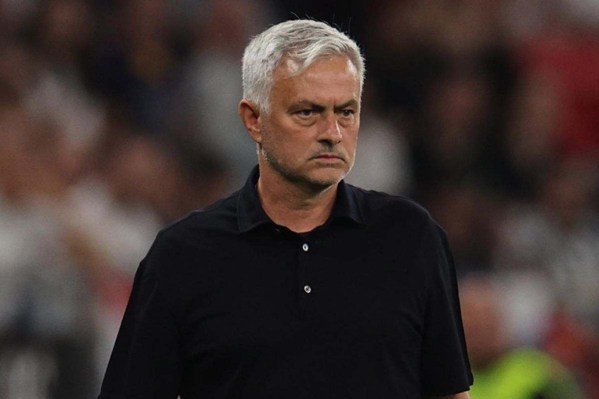 Mourinho via da Roma